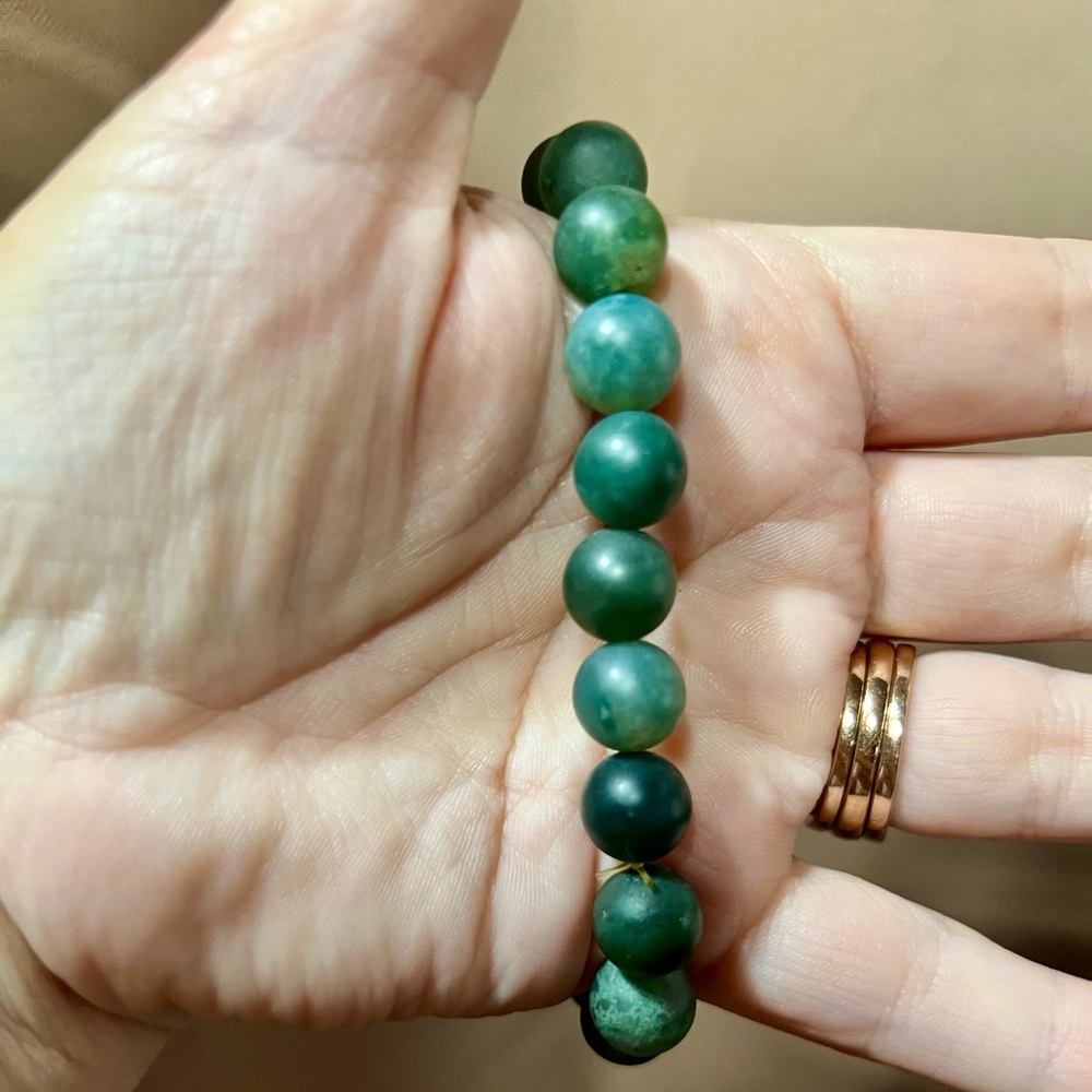 BOMBSHELL BEADS